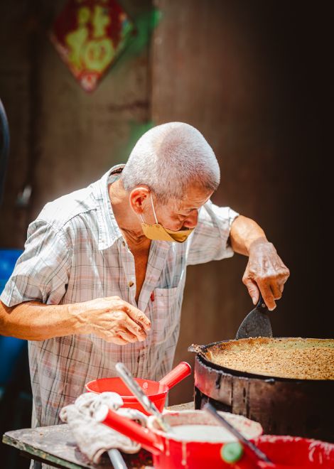 Understand the history and culture of KL's Chinatown.