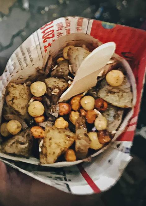Street chaat snacks to walk with